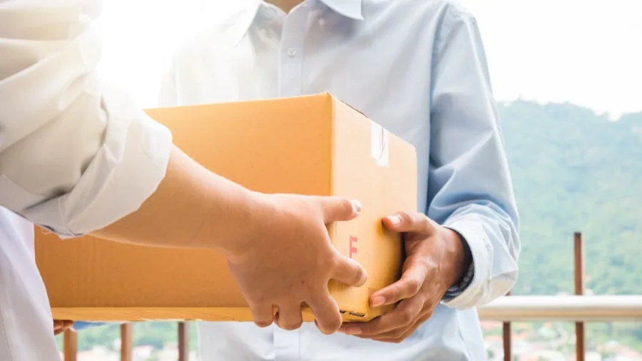 5点以上の買取で送料無料